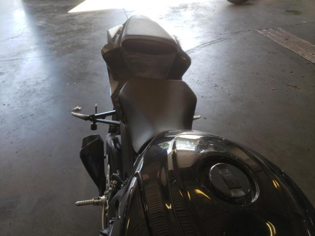 Photo 5 VIN: JS1GR7MAXB2103654 - SUZUKI GSX750 