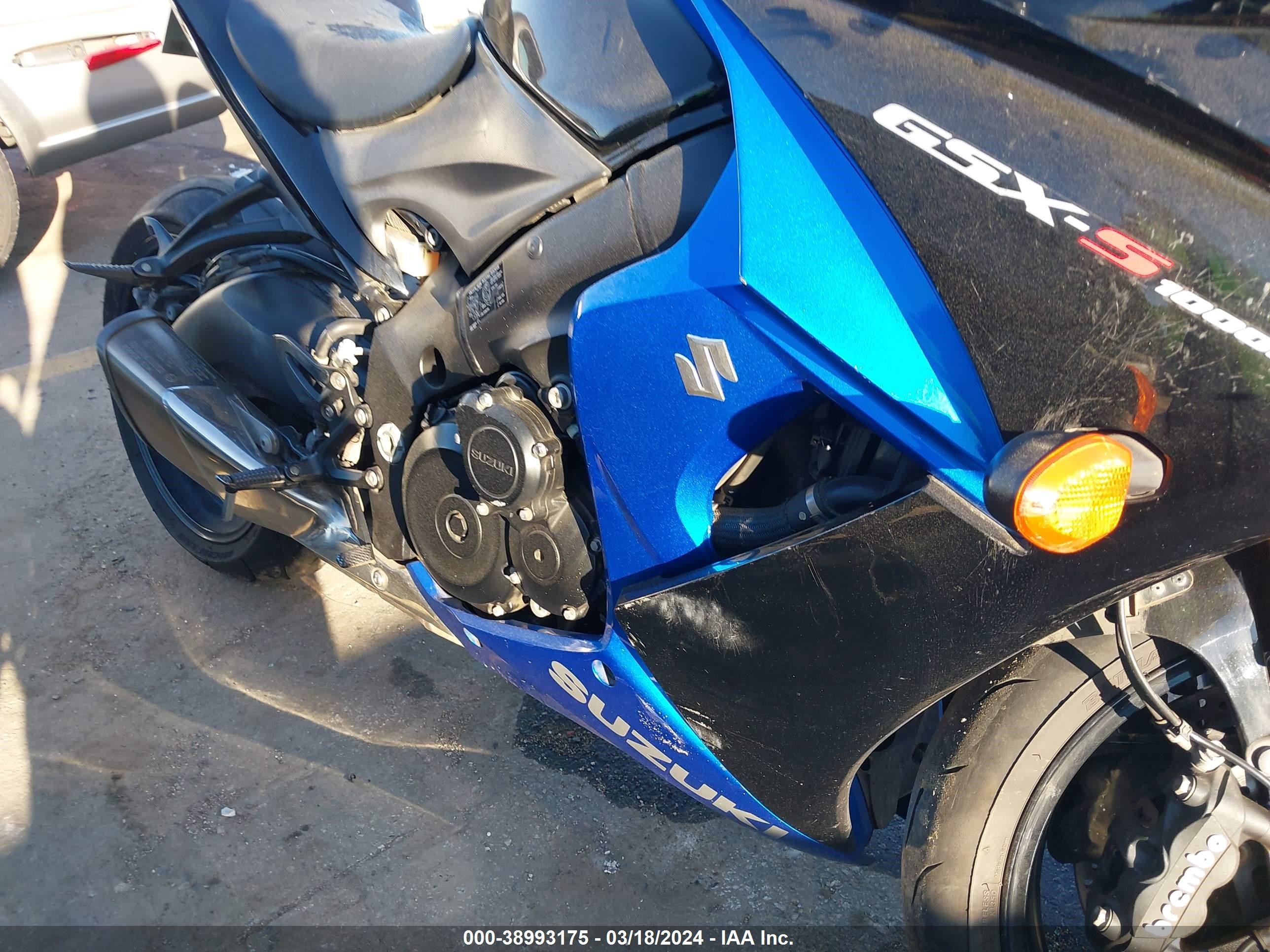 Photo 7 VIN: JS1GT7CB6J2100261 - SUZUKI NULL 