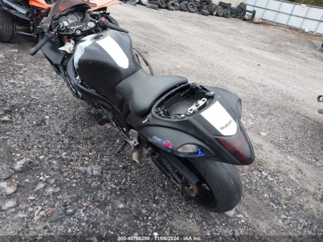 Photo 2 VIN: JS1GX72B1H2101107 - SUZUKI GSX1300RAL 