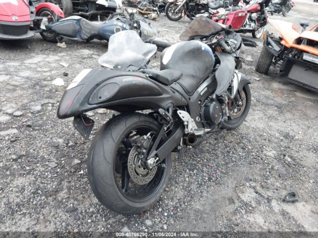 Photo 3 VIN: JS1GX72B1H2101107 - SUZUKI GSX1300RAL 