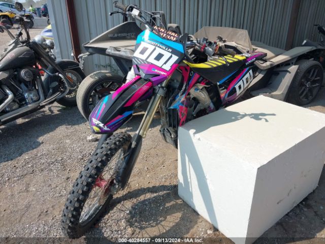 Photo 1 VIN: JS1RL42C9G2100457 - SUZUKI RM-Z450L 