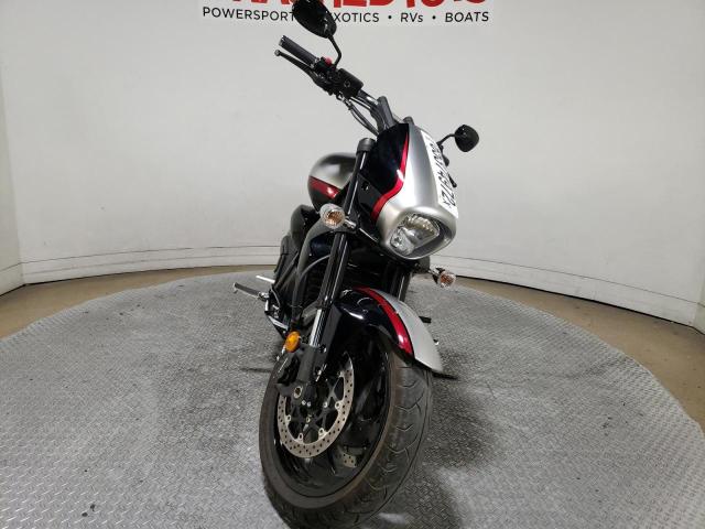 Photo 1 VIN: JS1VY53A4J2100392 - SUZUKI VZR1800 