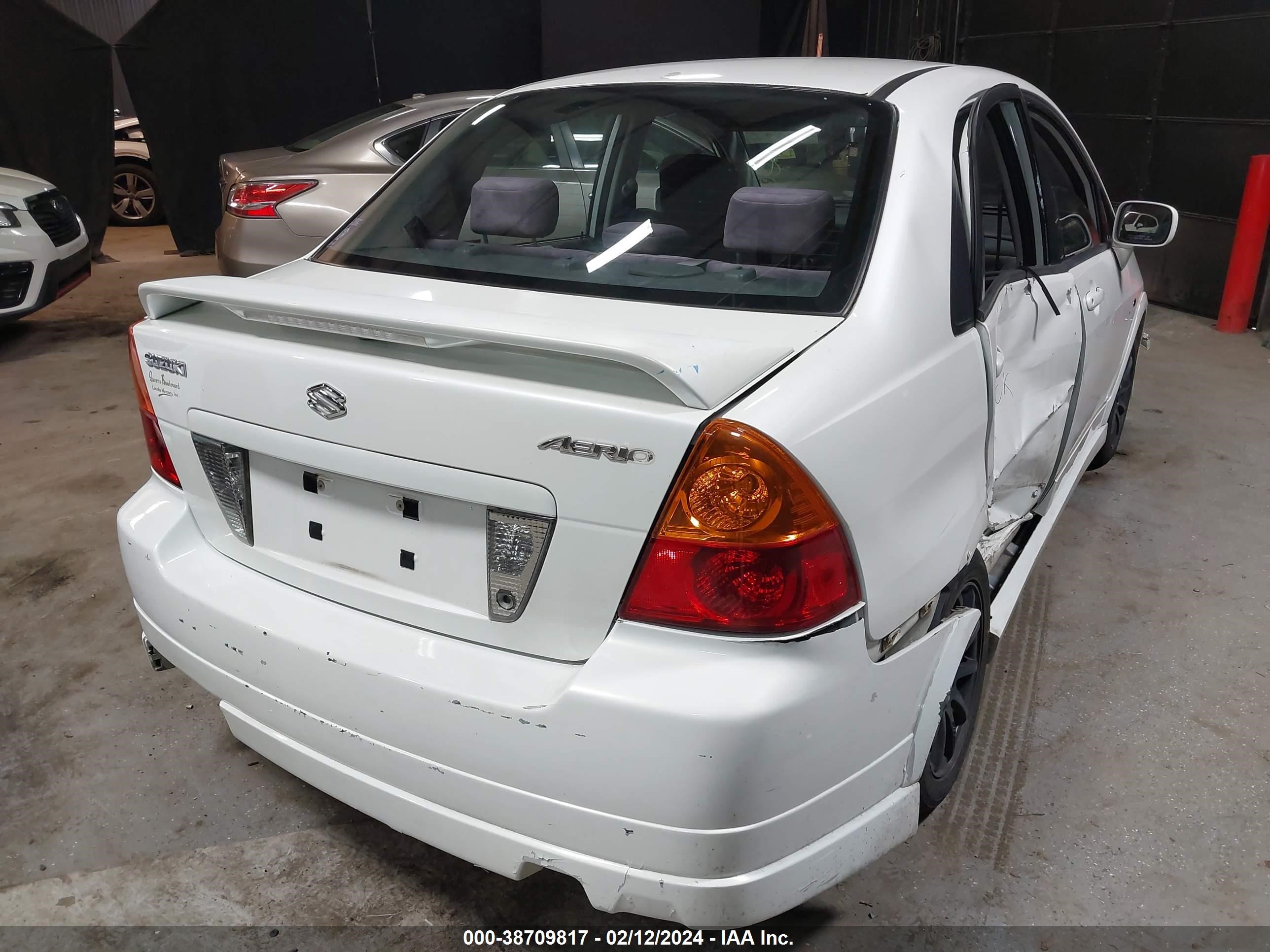 Photo 3 VIN: JS2RA41S535153045 - SUZUKI AERIO 