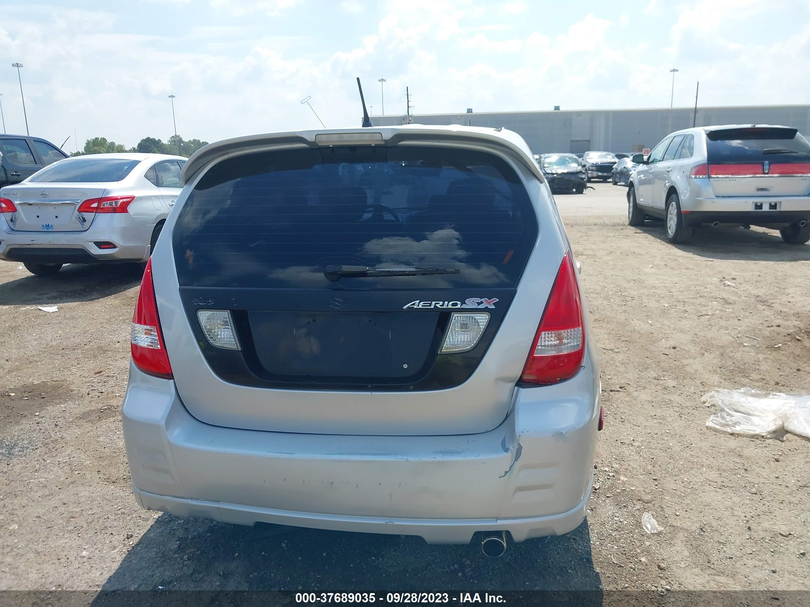 Photo 15 VIN: JS2RC41H035209696 - SUZUKI AERIO 