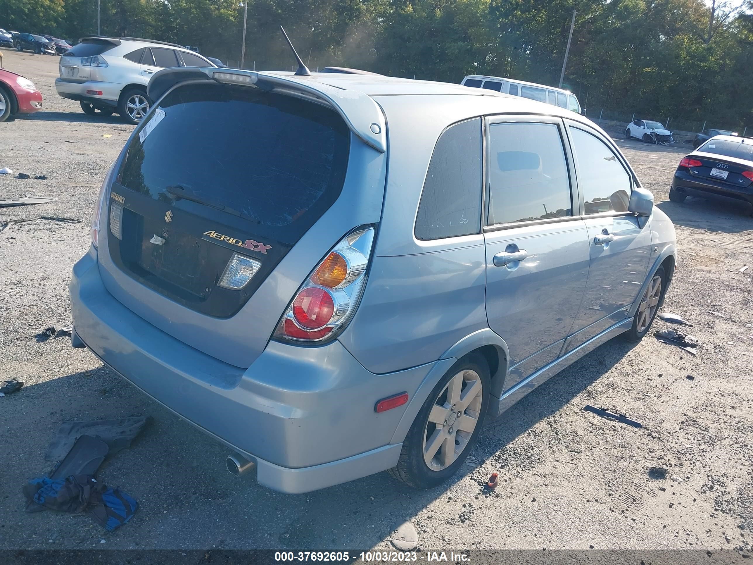 Photo 3 VIN: JS2RC61H255304775 - SUZUKI AERIO 