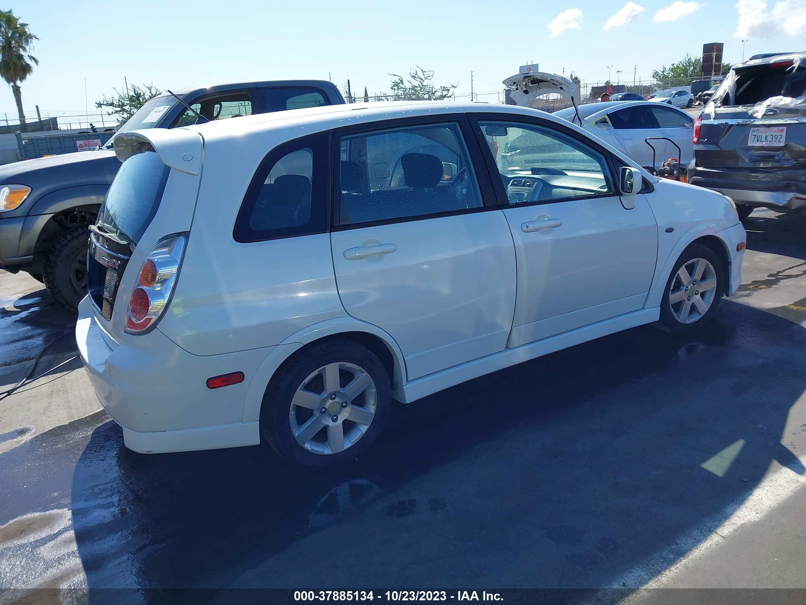 Photo 3 VIN: JS2RC61H355305059 - SUZUKI AERIO 