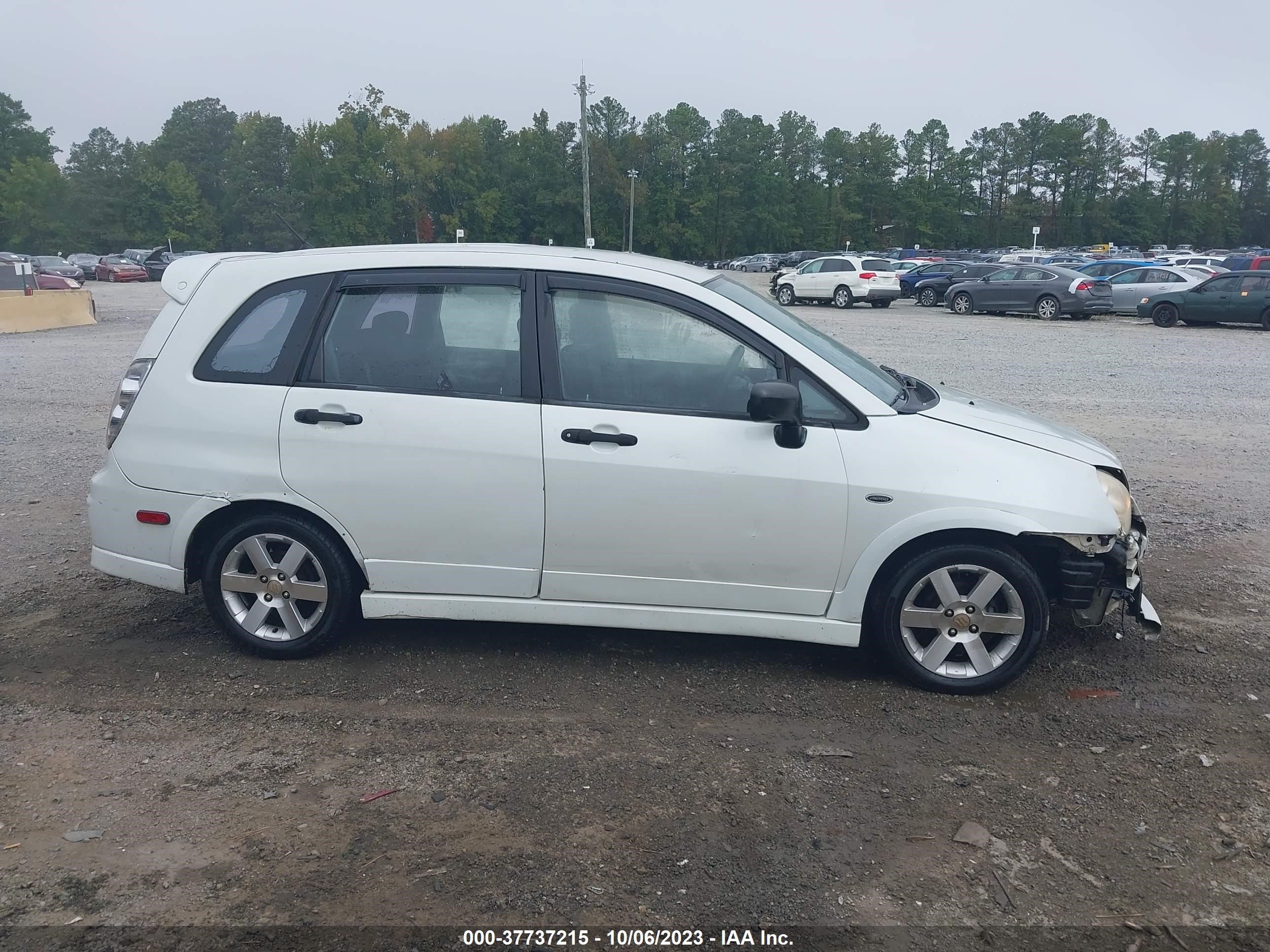 Photo 12 VIN: JS2RC62H465353637 - SUZUKI AERIO 