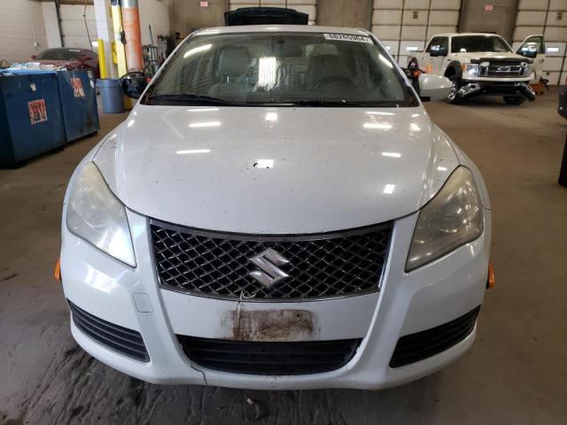 Photo 4 VIN: JS2RE9A30A6100383 - SUZUKI KIZASHI SE 