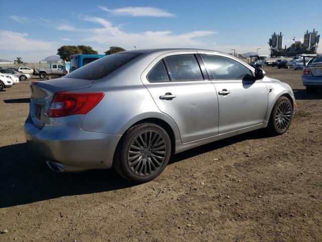 Photo 2 VIN: JS2RE9A32C6100341 - SUZUKI KIZASHI SE 