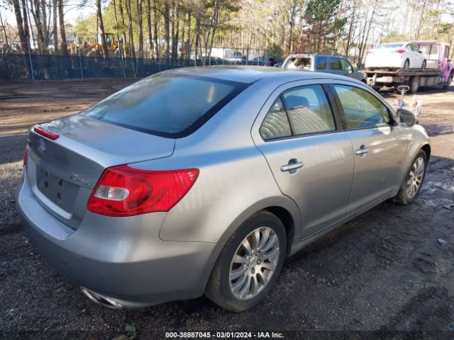 Photo 3 VIN: JS2RE9A33A6100944 - SUZUKI KIZASHI 