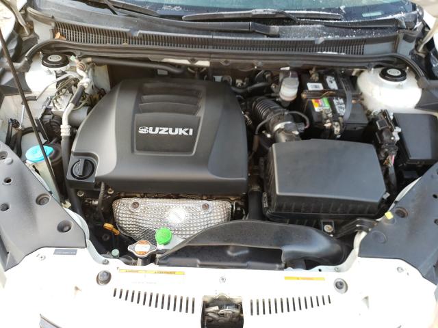 Photo 6 VIN: JS2RE9A34B6111131 - SUZUKI KIZASHI SE 