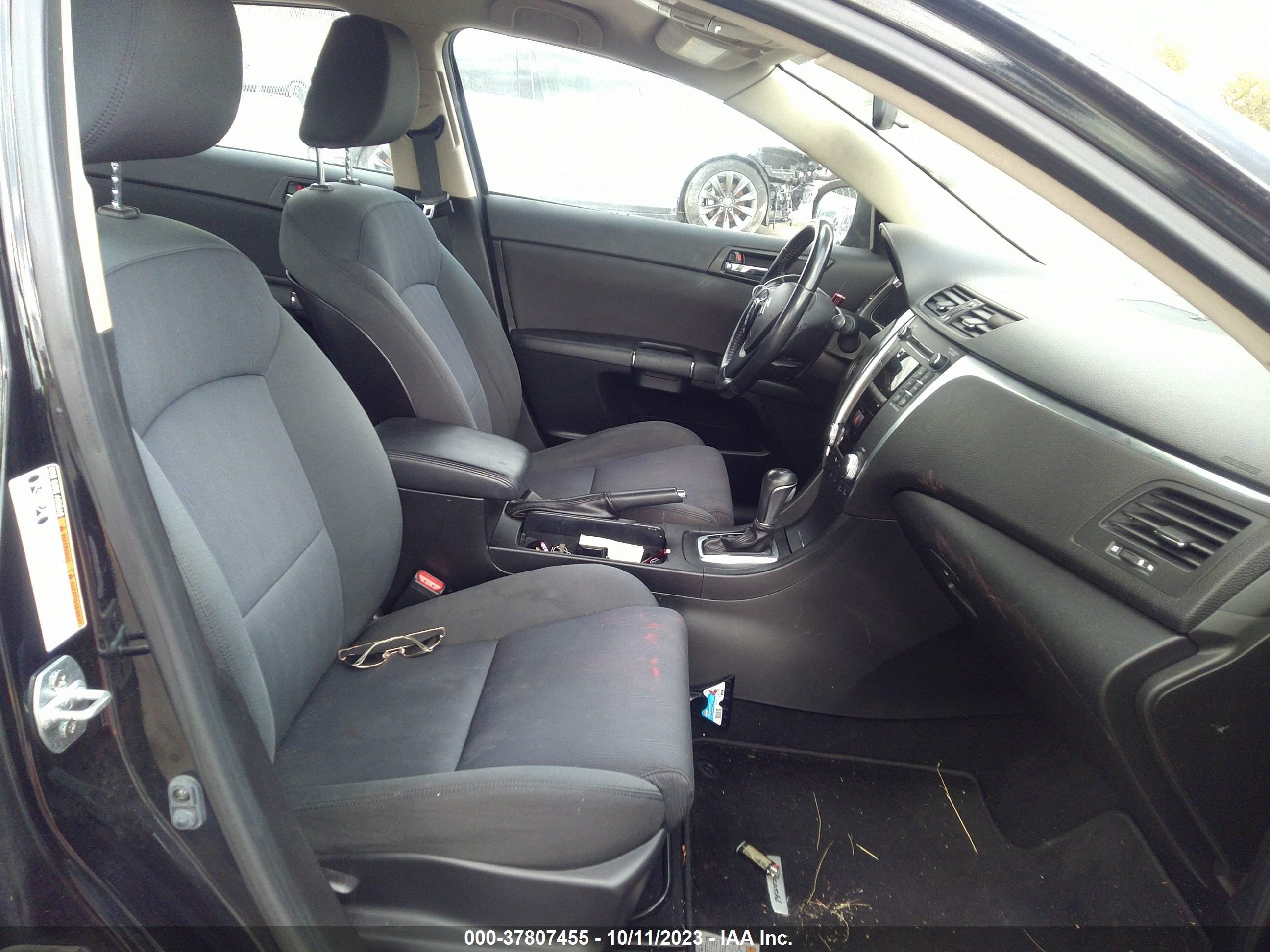 Photo 4 VIN: JS2RE9A37B6111267 - SUZUKI KIZASHI 