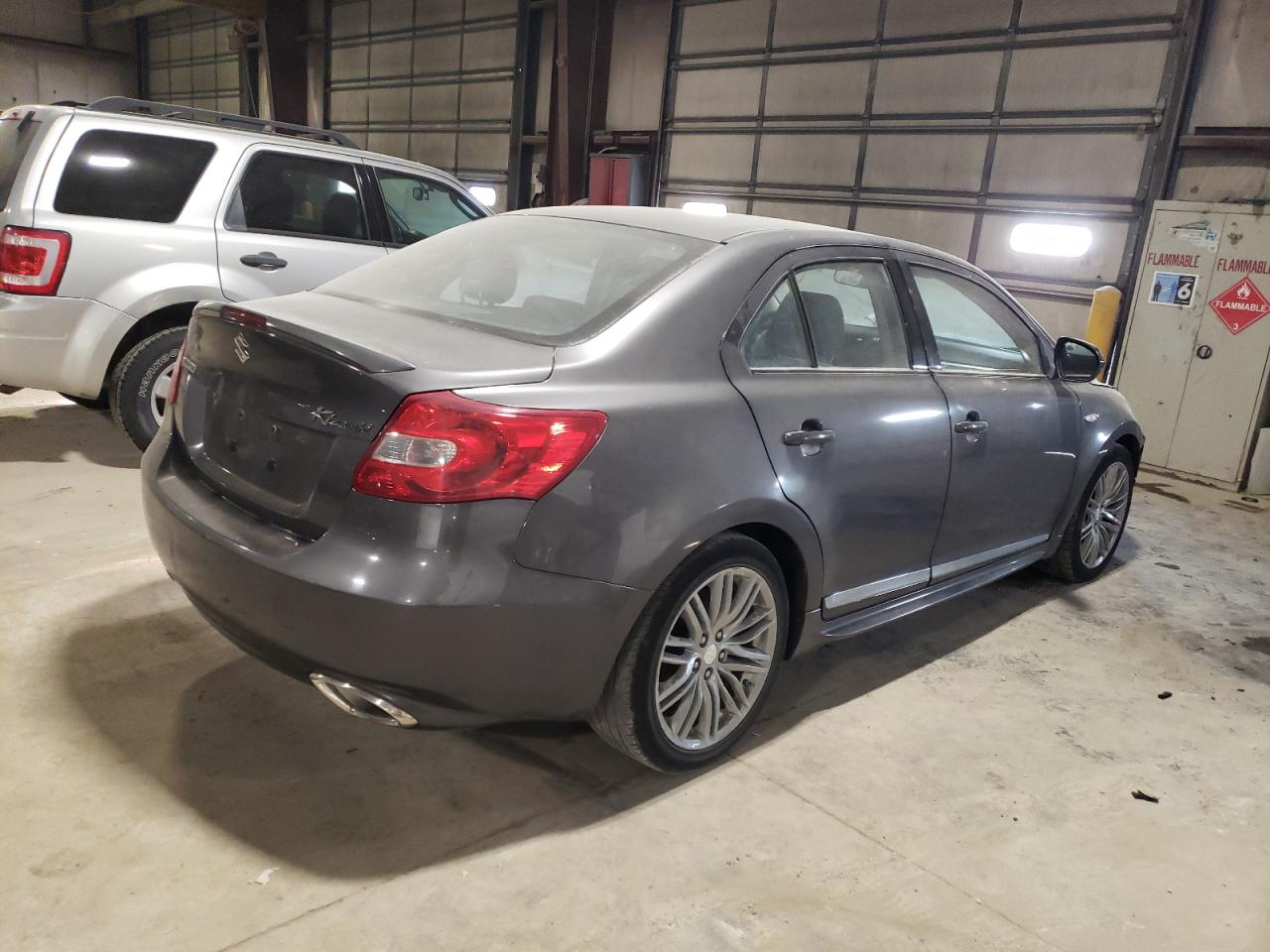 Photo 2 VIN: JS2RE9A68C6100242 - SUZUKI KIZASHI 