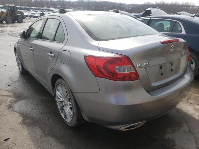 Photo 2 VIN: JS2RF9A3XC6101427 - SUZUKI KIZASHI SE 