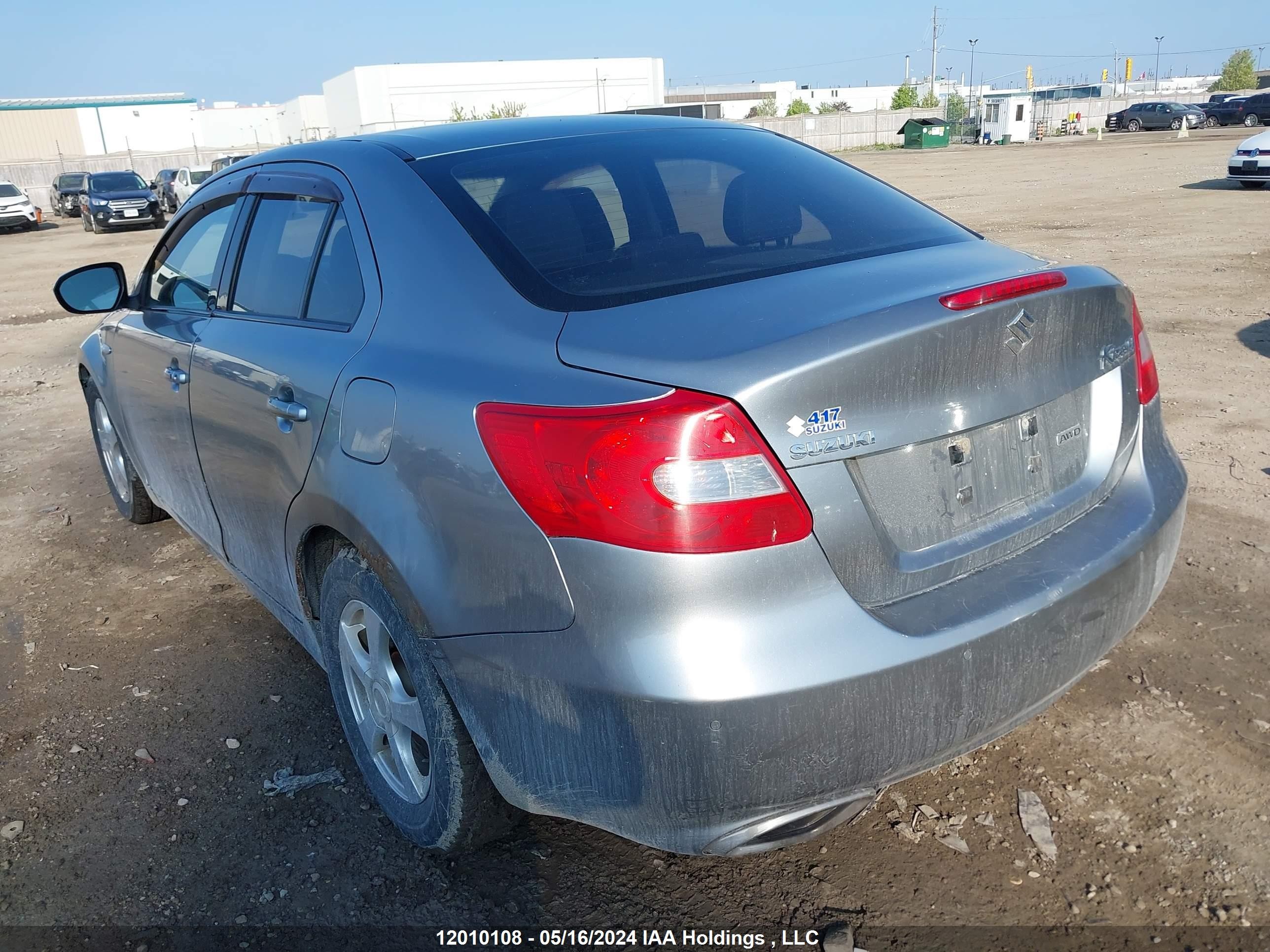 Photo 2 VIN: JS2RF9A70B6100272 - SUZUKI KIZASHI 