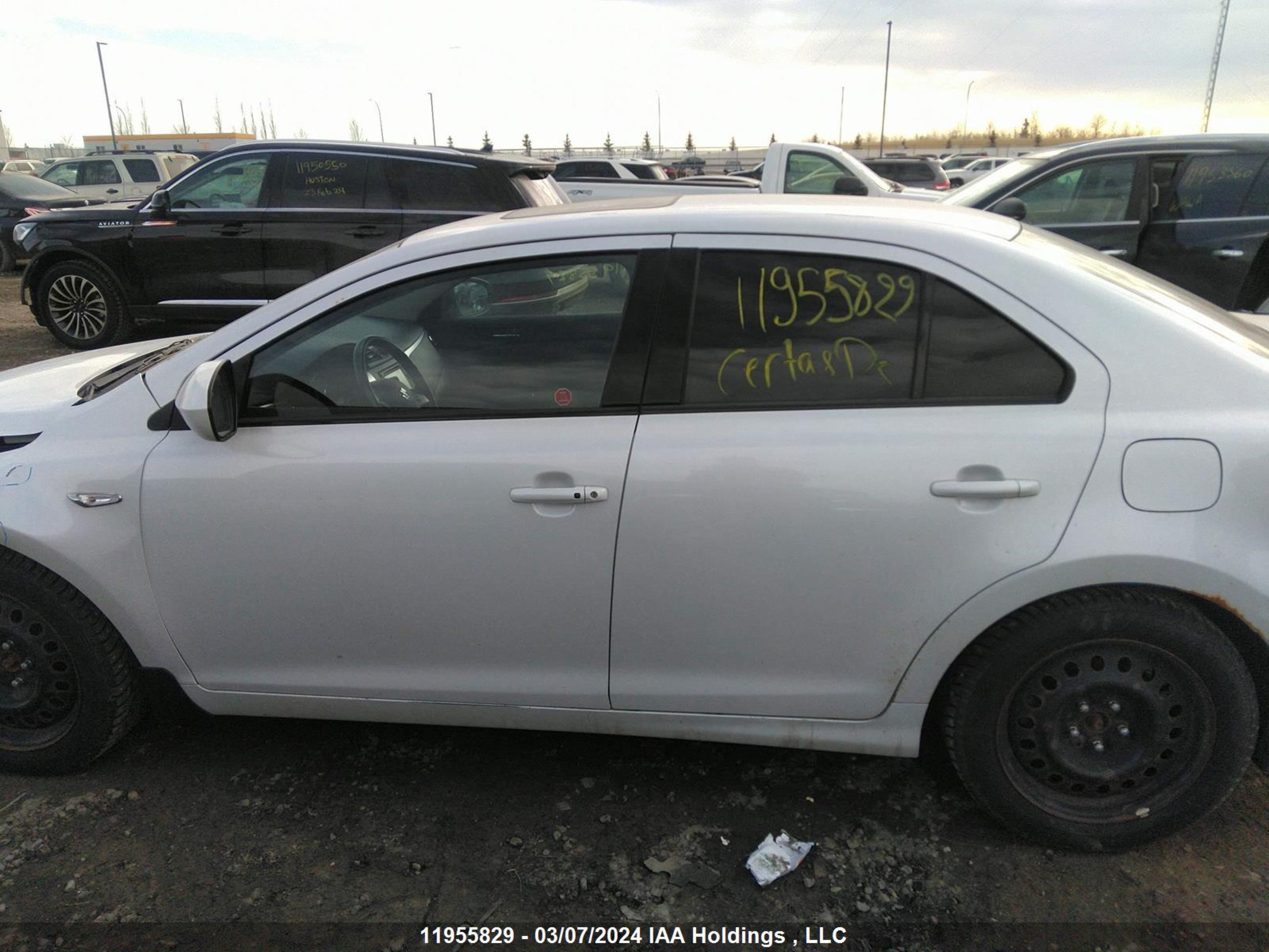 Photo 13 VIN: JS2RF9A71D6100154 - SUZUKI KIZASHI 