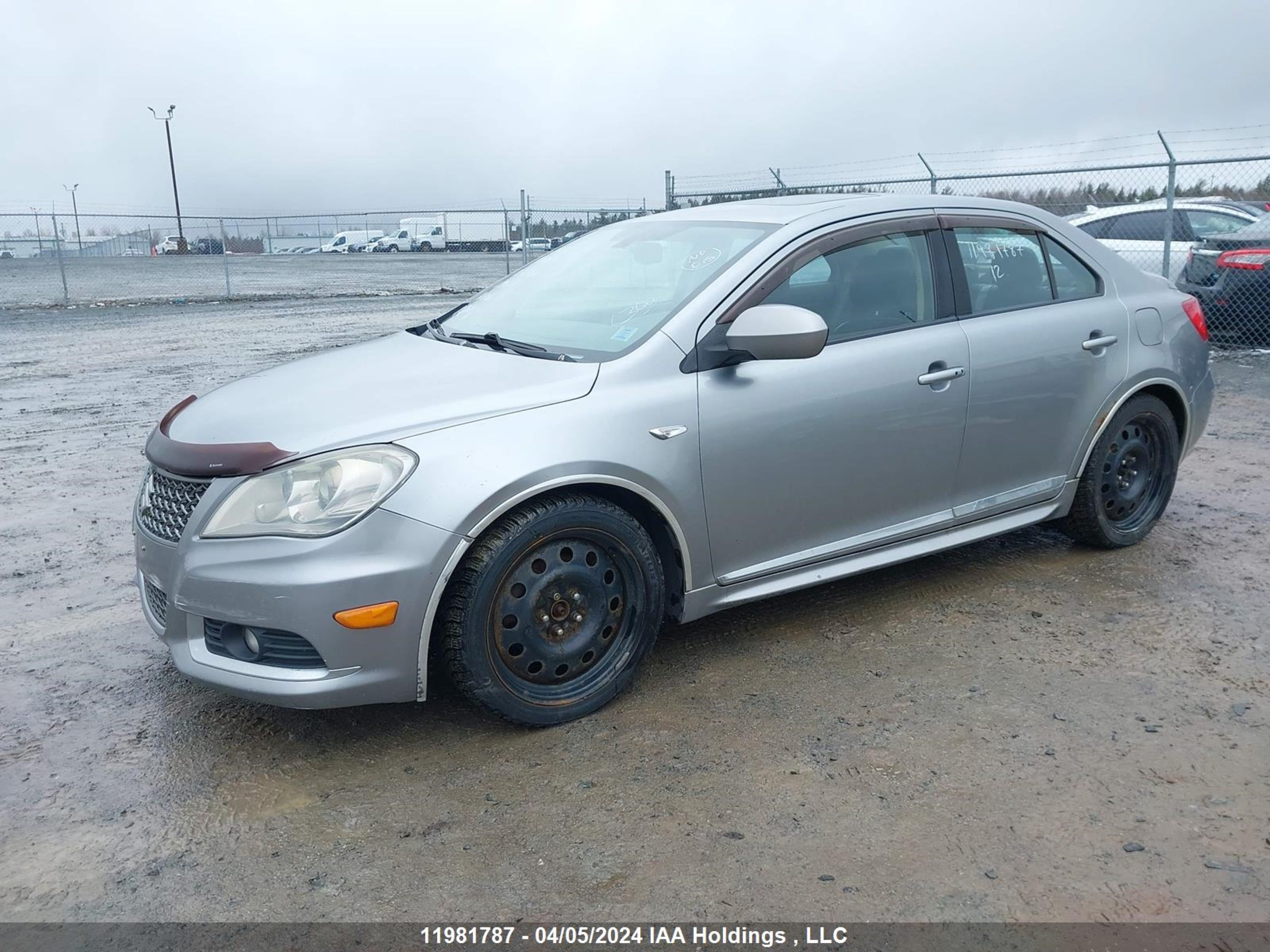 Photo 1 VIN: JS2RF9A81C6100677 - SUZUKI KIZASHI 