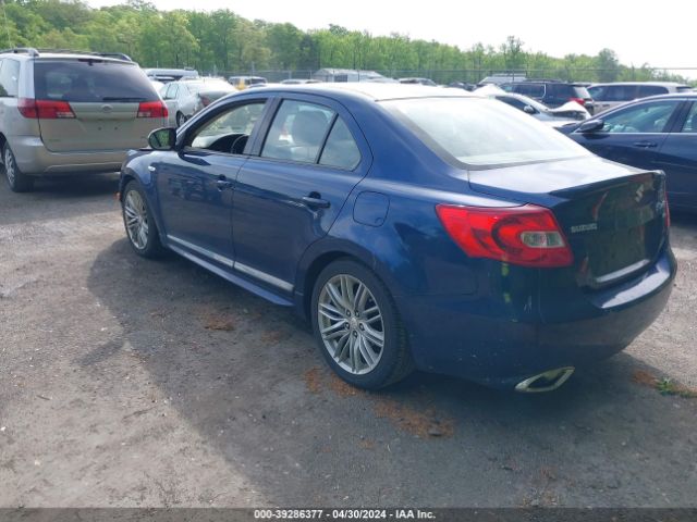 Photo 2 VIN: JS2RF9A82B6110455 - SUZUKI KIZASHI 