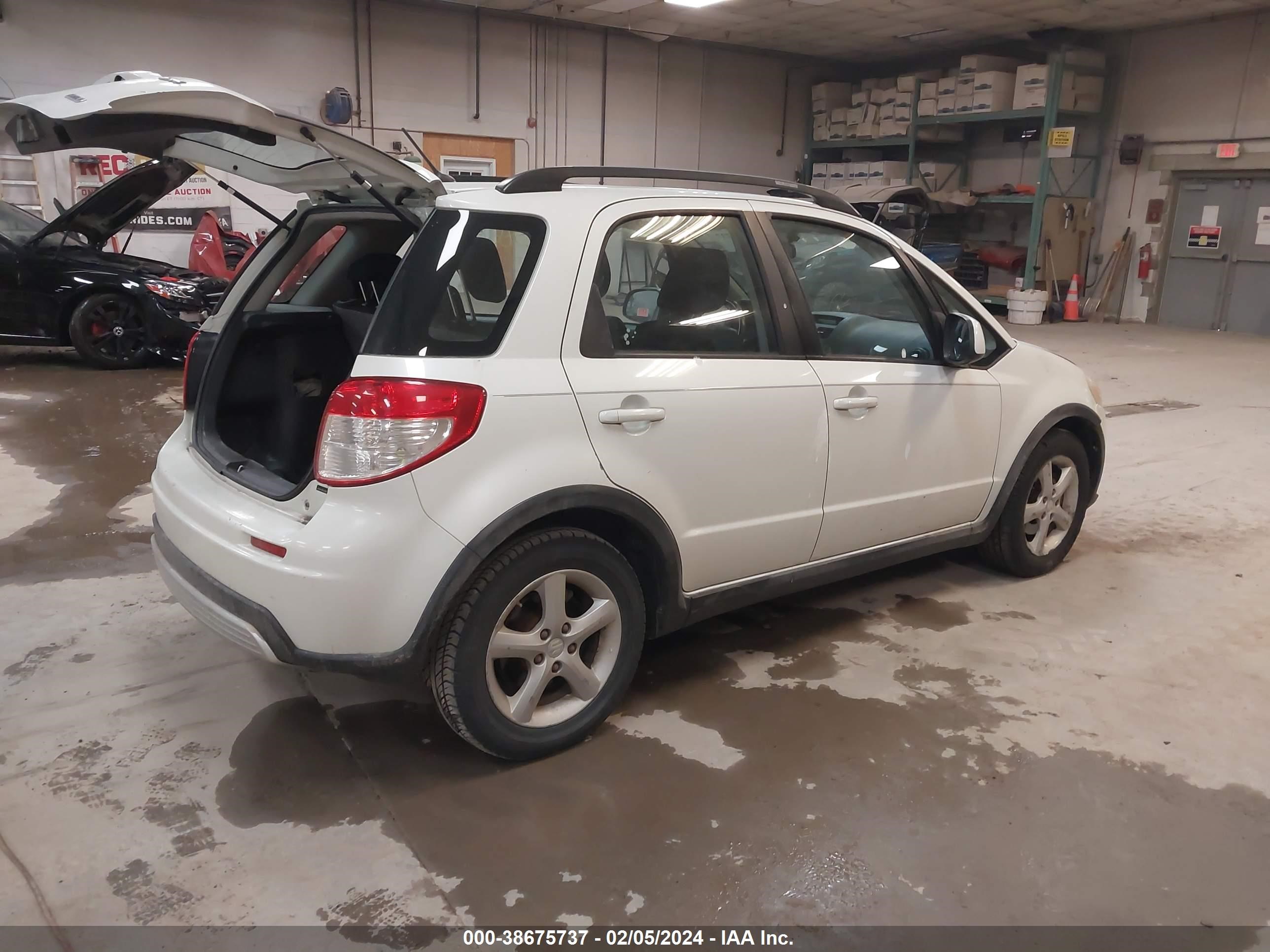 Photo 3 VIN: JS2YB413X85100690 - SUZUKI SX4 