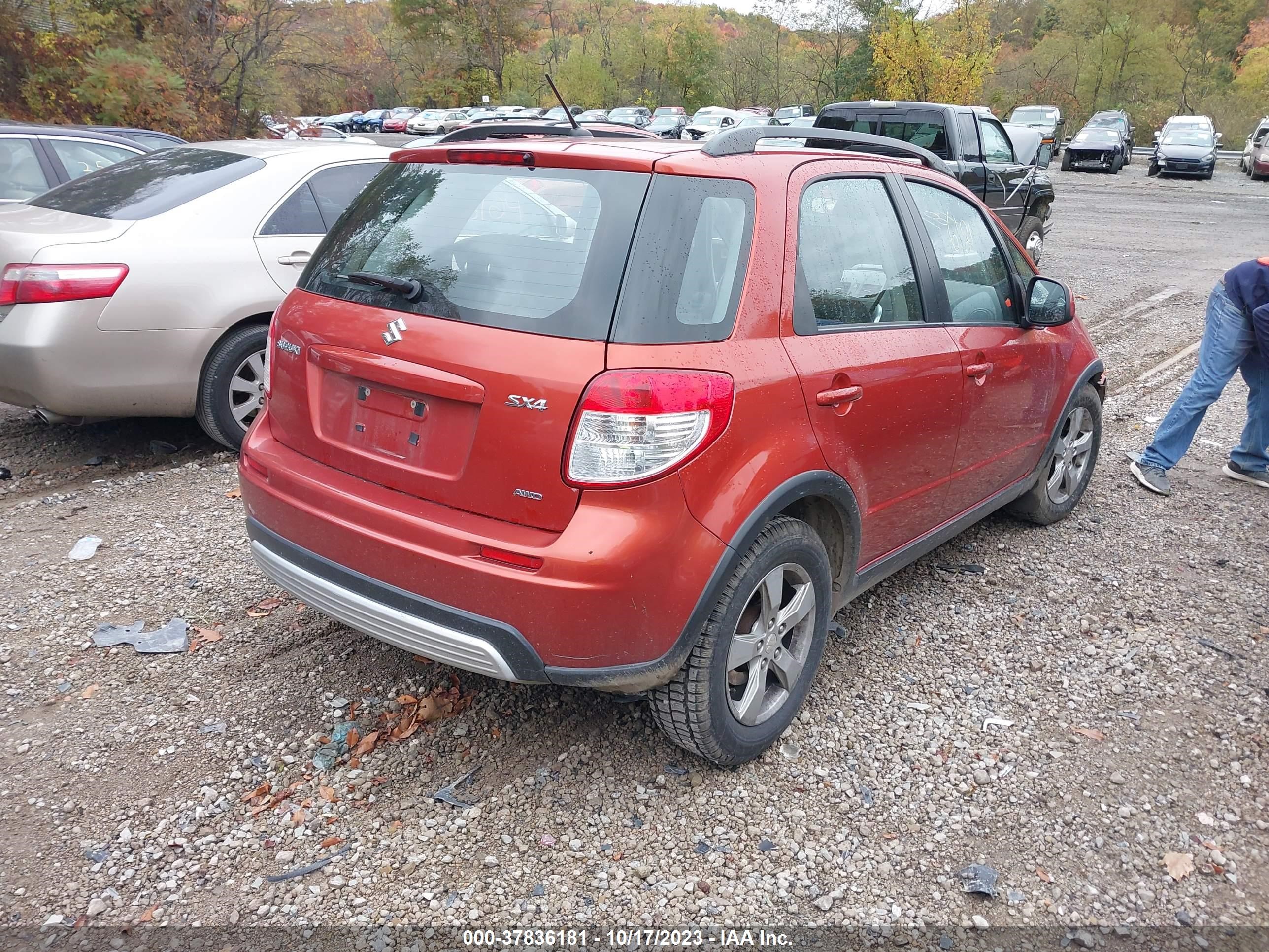 Photo 3 VIN: JS2YB5A33B6303489 - SUZUKI SX4 