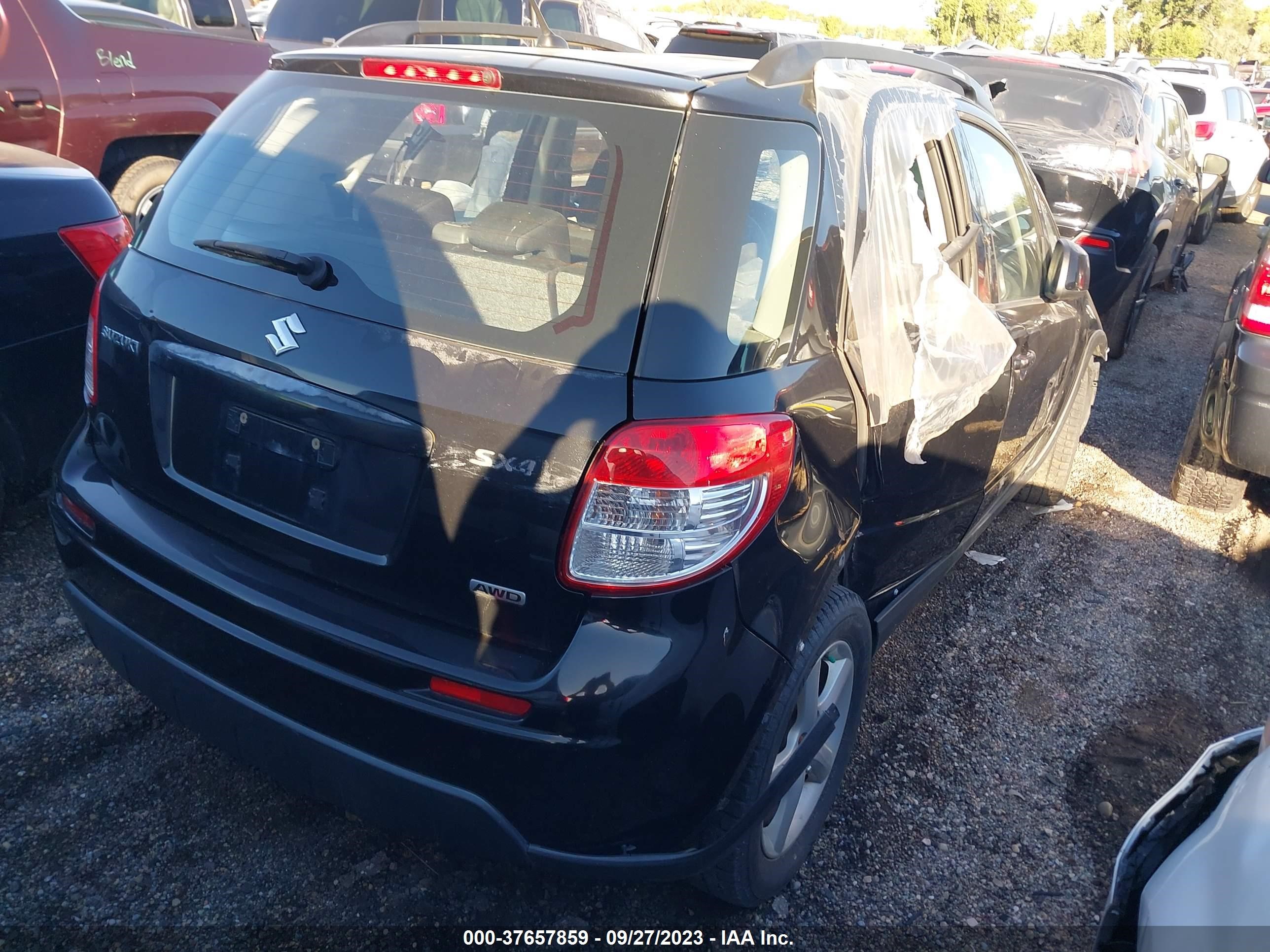 Photo 3 VIN: JS2YB5A35A6300852 - SUZUKI SX4 