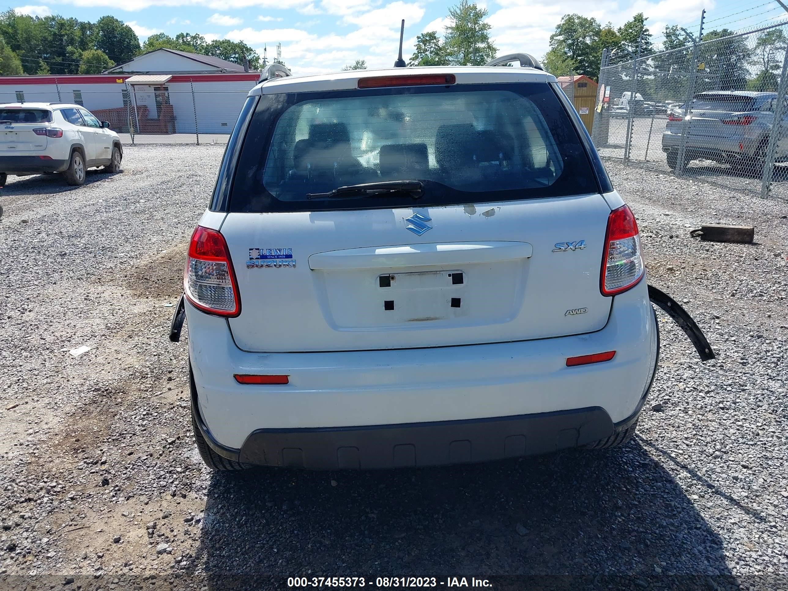 Photo 15 VIN: JS2YB5A38D6100780 - SUZUKI SX4 