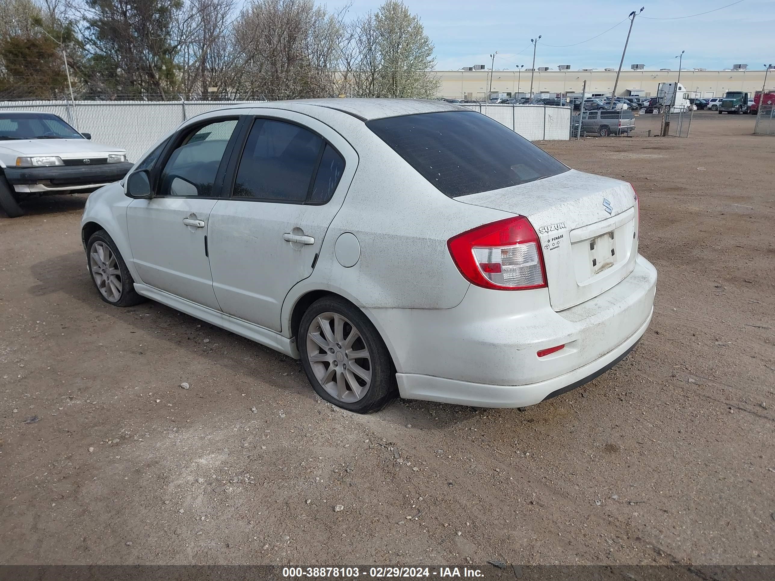 Photo 2 VIN: JS2YC415985105376 - SUZUKI SX4 