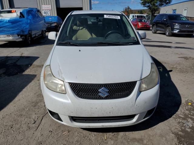 Photo 4 VIN: JS2YC5A22B6301740 - SUZUKI SX4 LE 