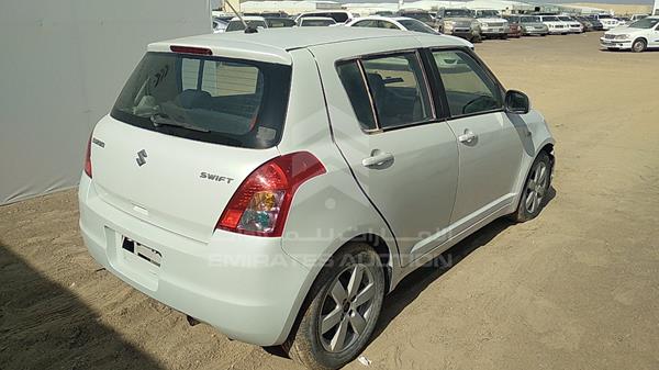 Photo 9 VIN: JS2ZC21S0A5556183 - SUZUKI SWIFT 