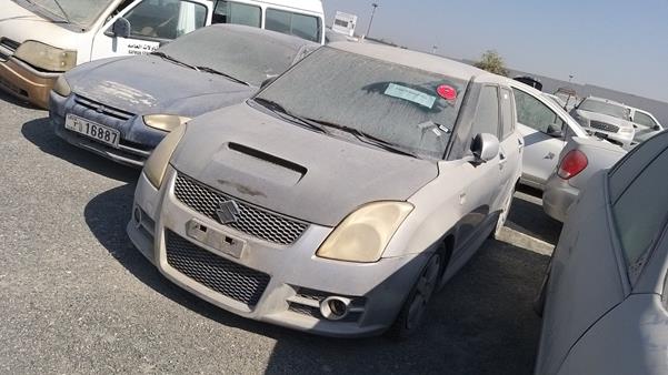 Photo 4 VIN: JS2ZC21S385403534 - SUZUKI SWIFT 