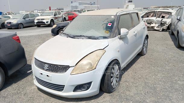 Photo 4 VIN: JS2ZC82S8B6100123 - SUZUKI SWIFT 