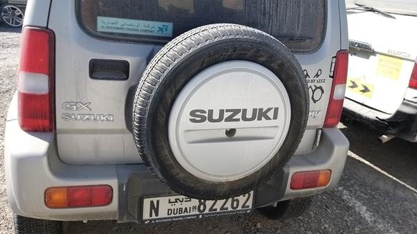 Photo 20 VIN: JS3JB4C11J4100825 - SUZUKI JIMNY 