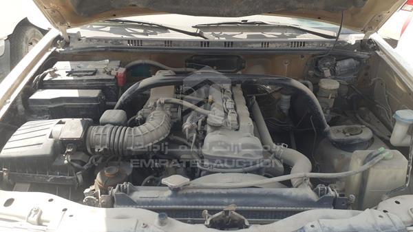 Photo 31 VIN: JS3TB52V454100052 - SUZUKI GRAND VITARA 