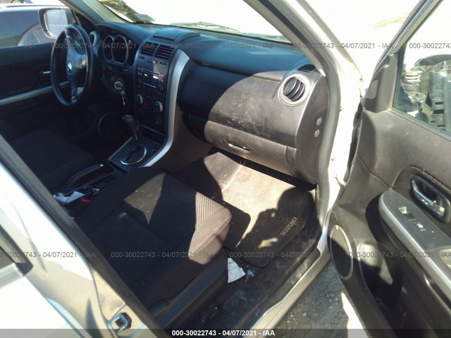 Photo 4 VIN: JS3TD0D21B4102501 - SUZUKI GRAND VITARA 