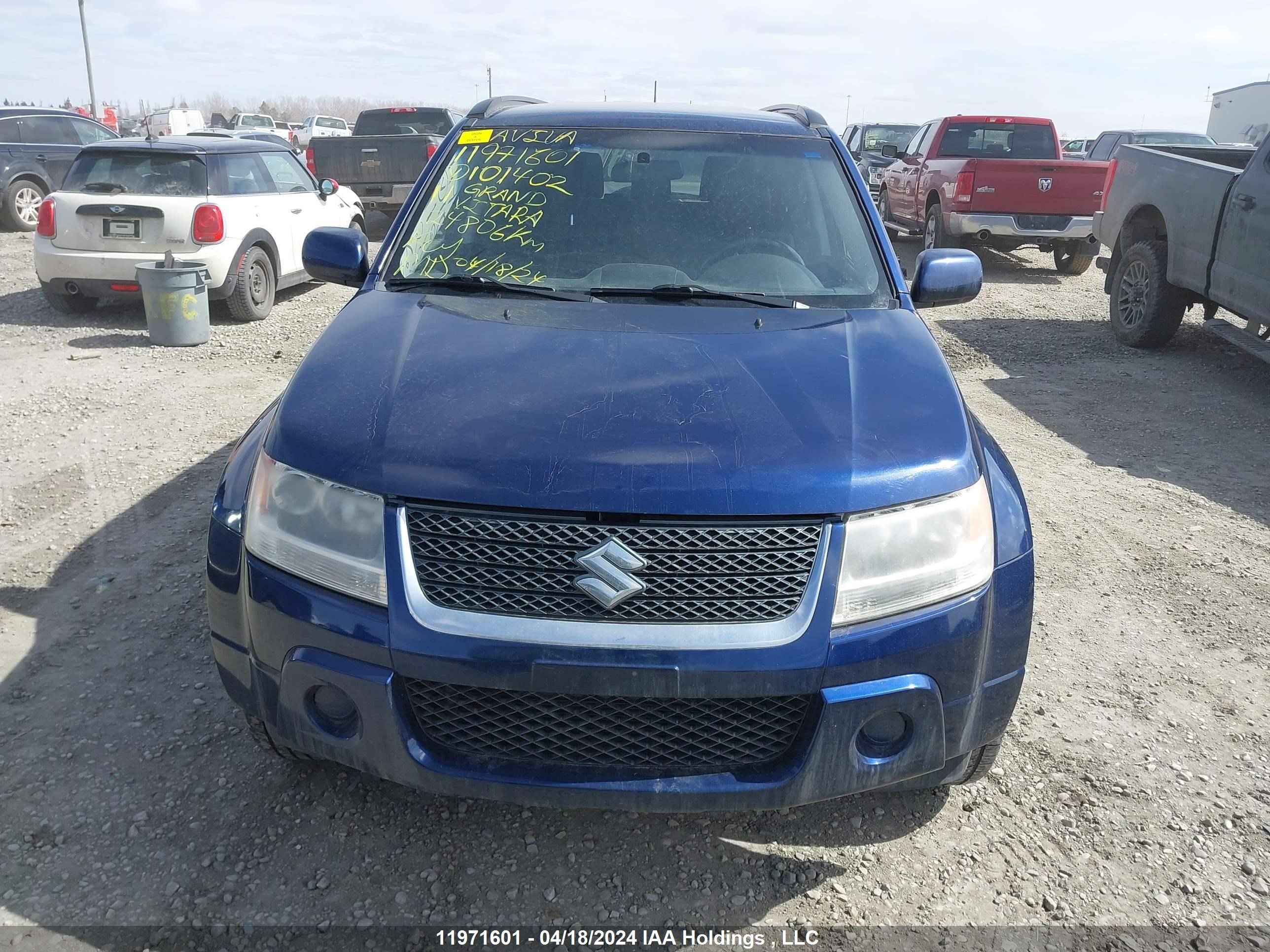 Photo 11 VIN: JS3TD0D25B4101402 - SUZUKI GRAND VITARA 