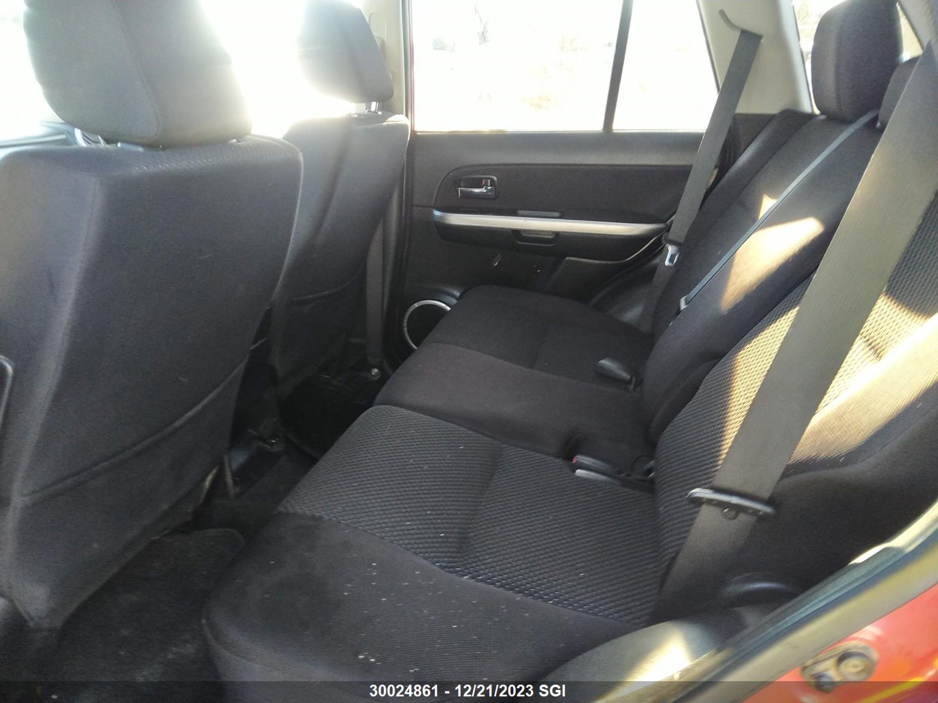 Photo 7 VIN: JS3TD0D25B4101531 - SUZUKI GRAND VITARA 