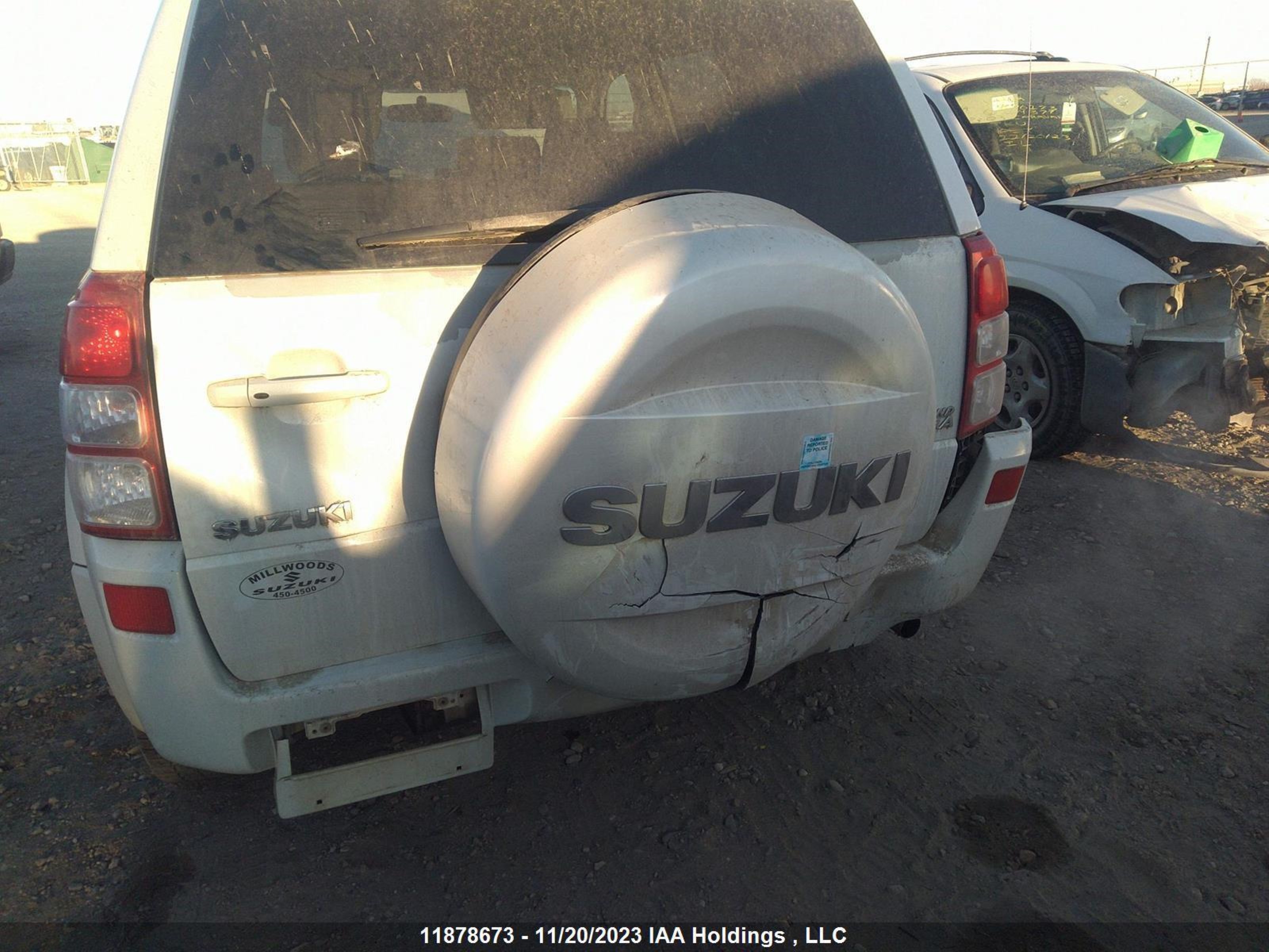 Photo 5 VIN: JS3TD0D27A4101920 - SUZUKI GRAND VITARA 