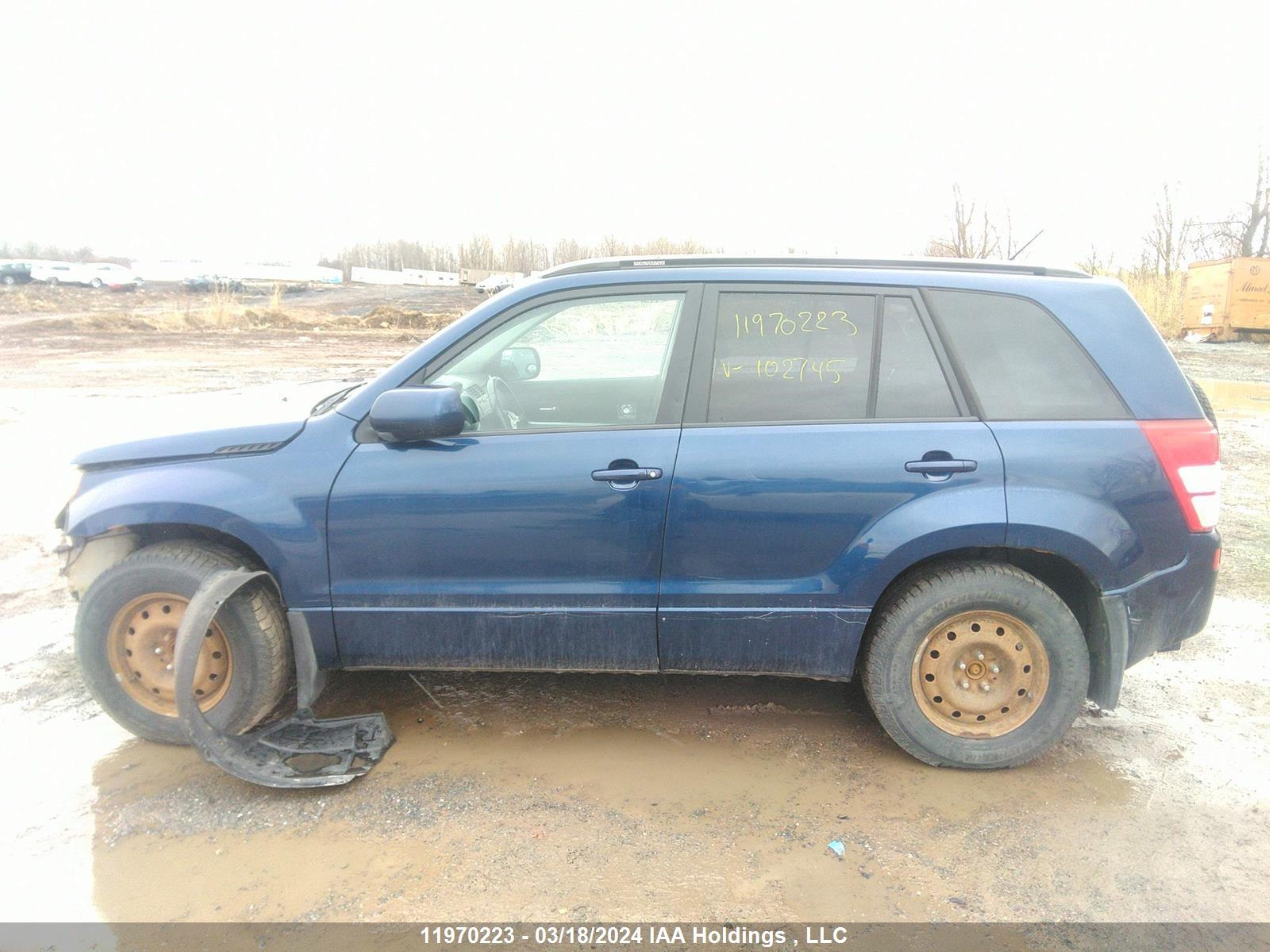 Photo 13 VIN: JS3TD0D27B4102745 - SUZUKI GRAND VITARA 