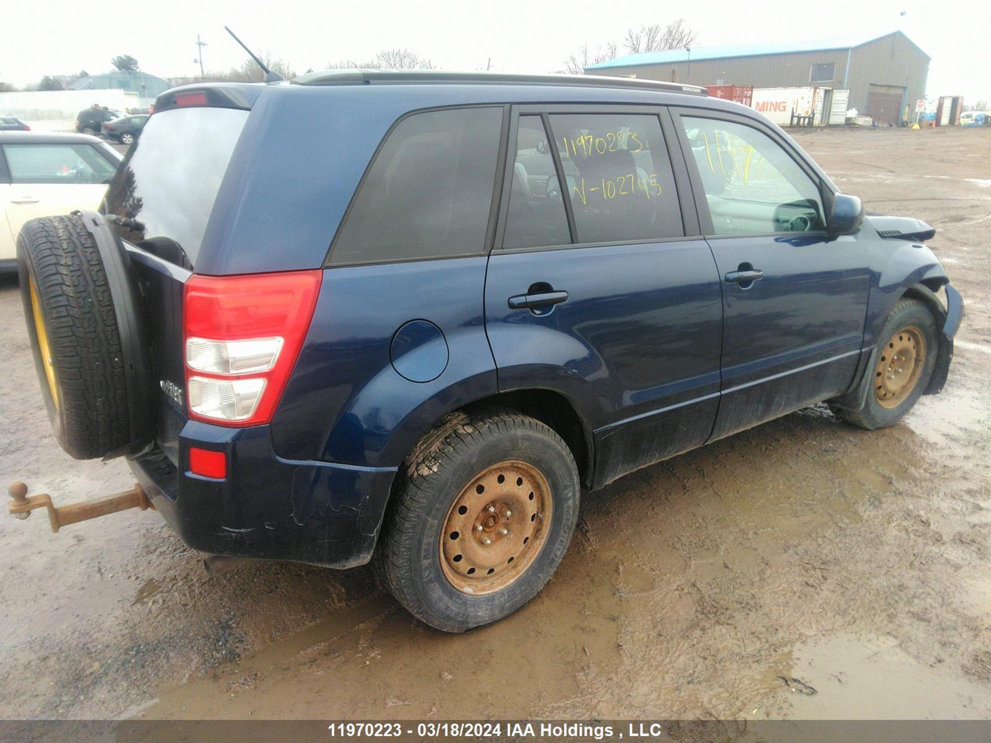 Photo 3 VIN: JS3TD0D27B4102745 - SUZUKI GRAND VITARA 