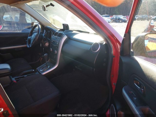 Photo 4 VIN: JS3TD0D29C4101985 - SUZUKI GRAND VITARA 