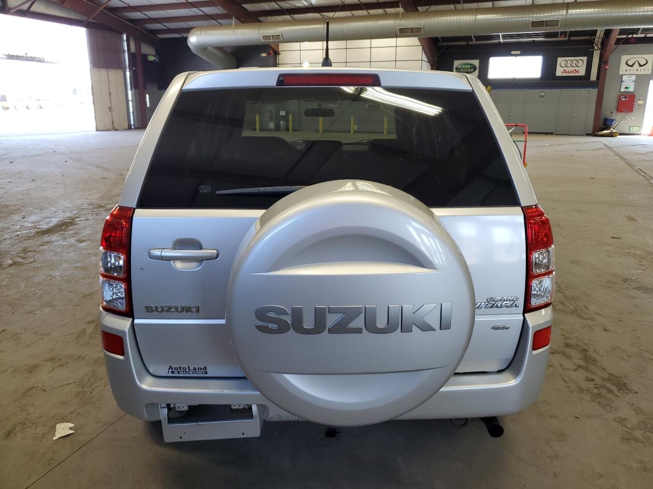 Photo 5 VIN: JS3TD0D2XA4100583 - SUZUKI GRAND VITARA 