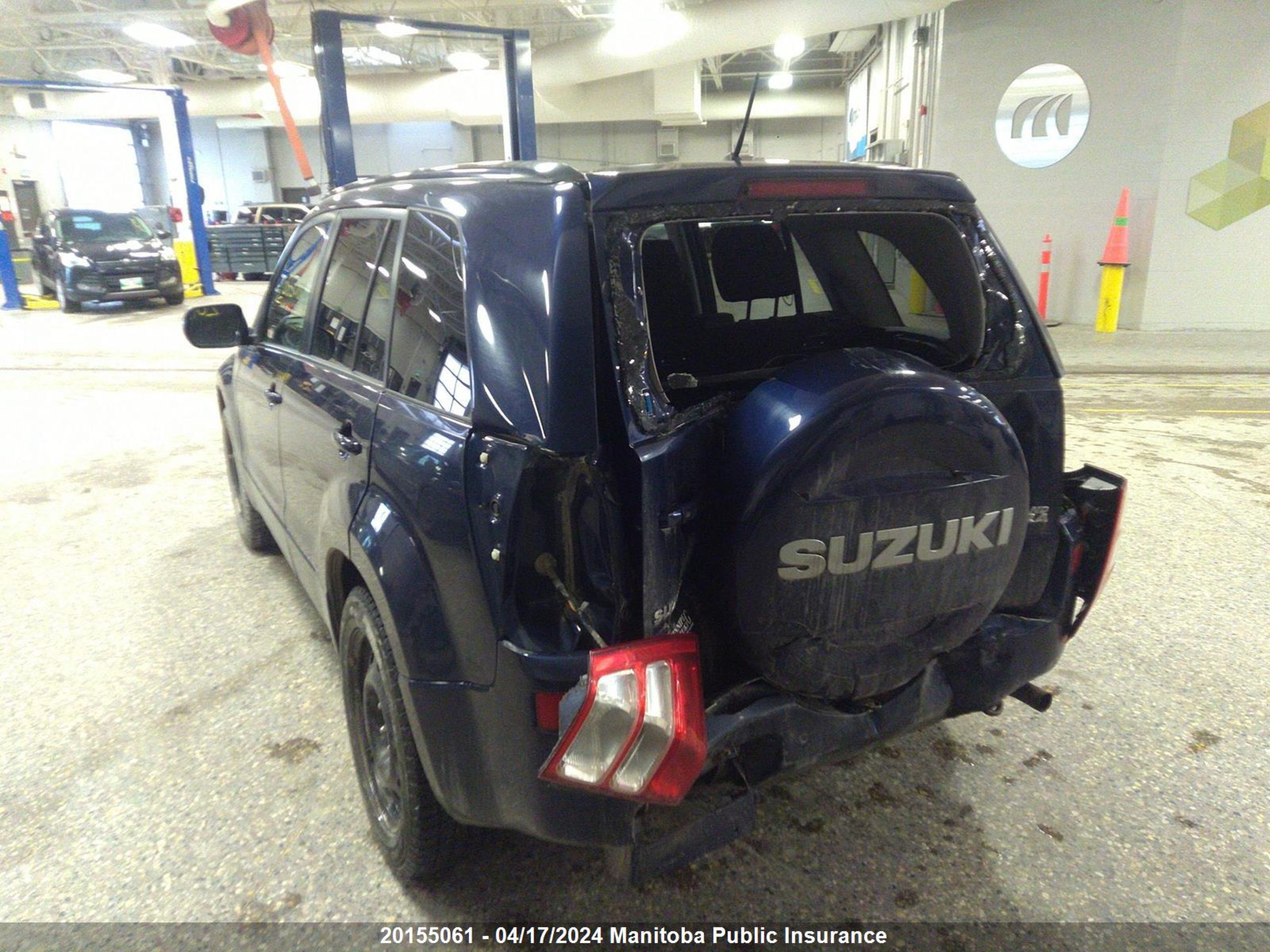 Photo 5 VIN: JS3TD0D40B4100207 - SUZUKI GRAND VITARA 