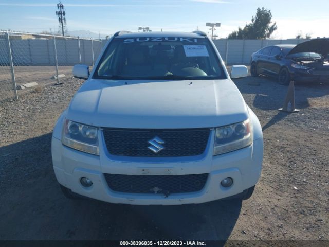 Photo 5 VIN: JS3TD0D77B4100666 - SUZUKI GRAND VITARA 