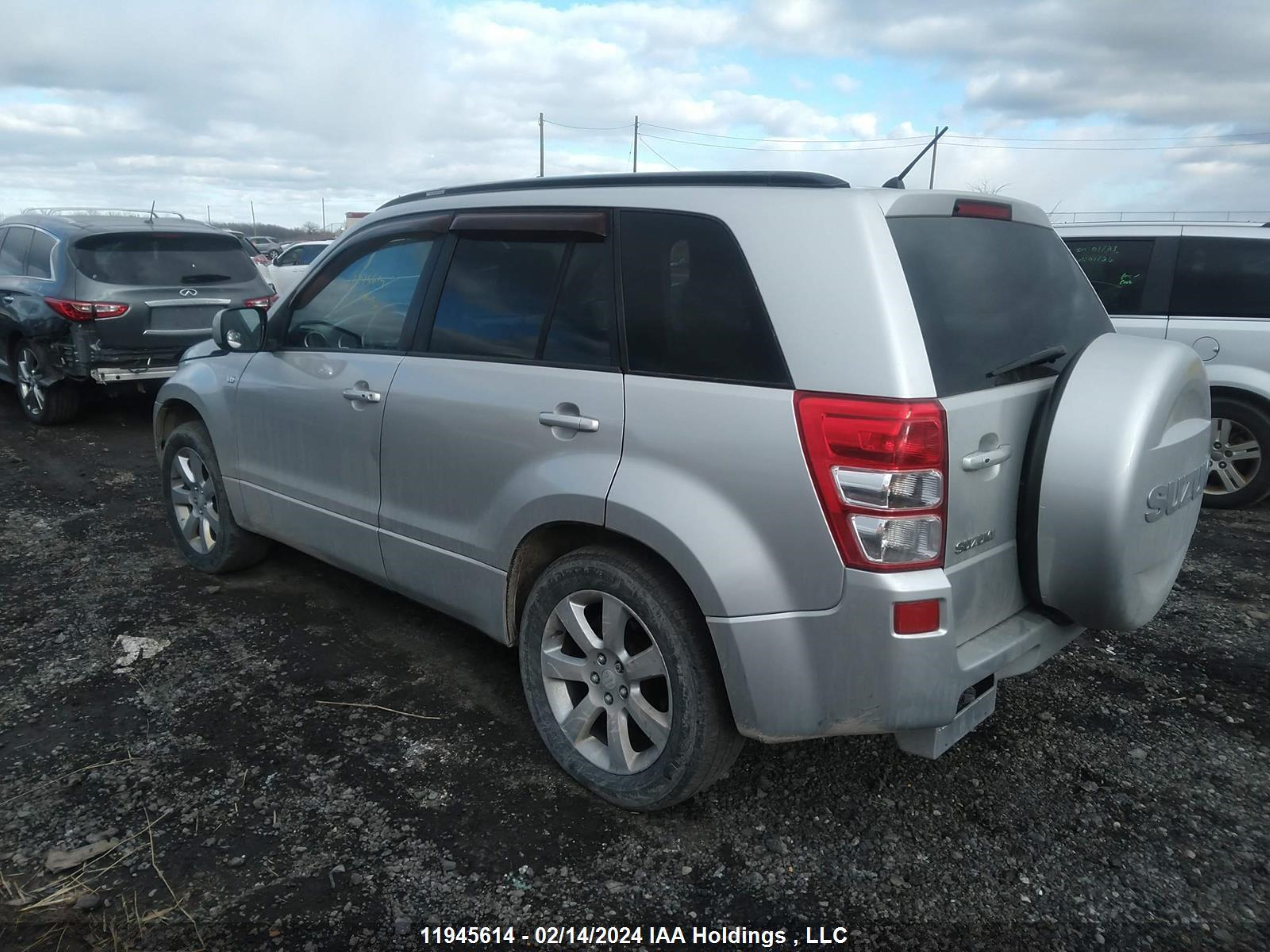 Photo 2 VIN: JS3TD149894100077 - SUZUKI GRAND VITARA 