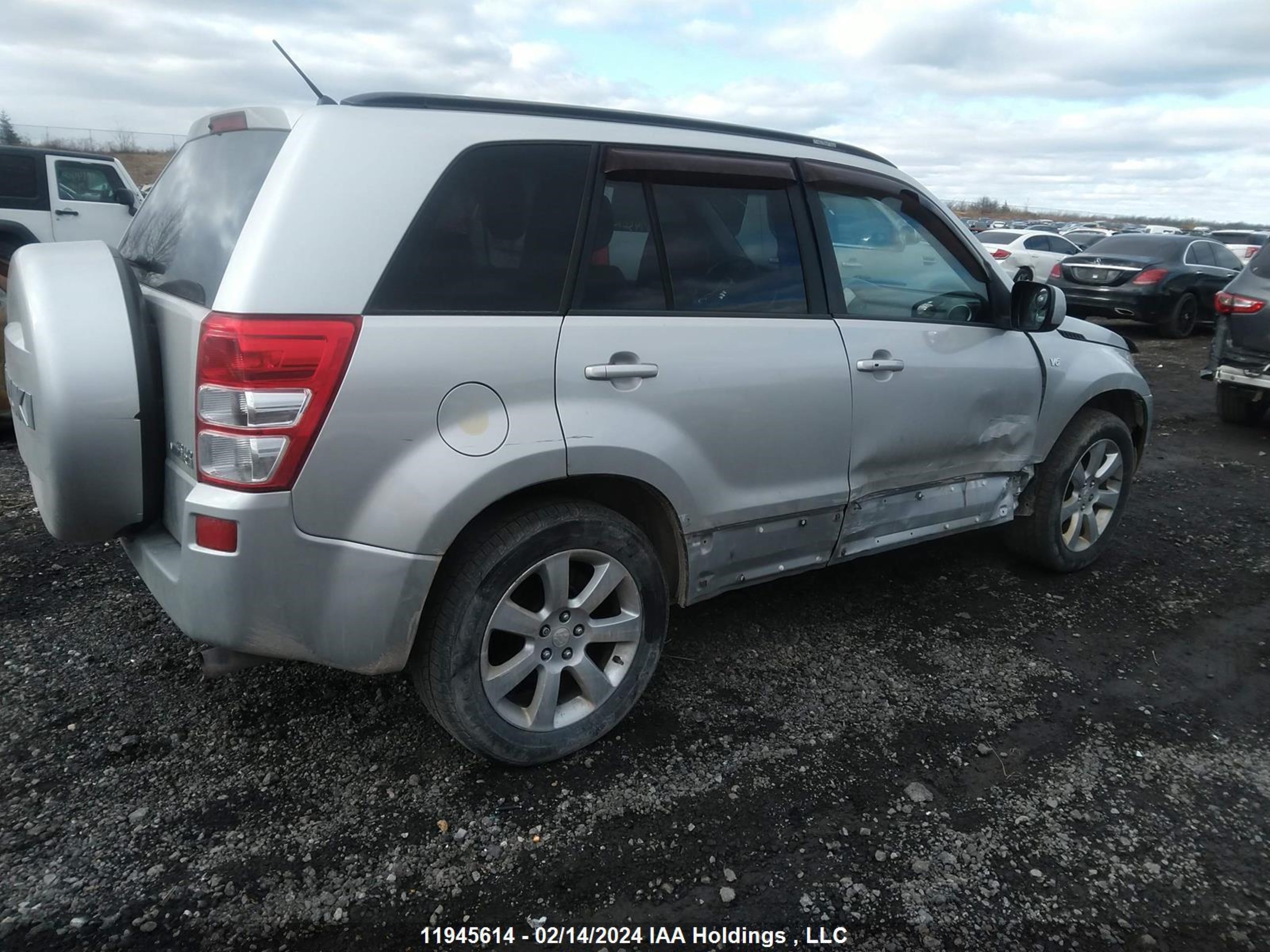 Photo 3 VIN: JS3TD149894100077 - SUZUKI GRAND VITARA 