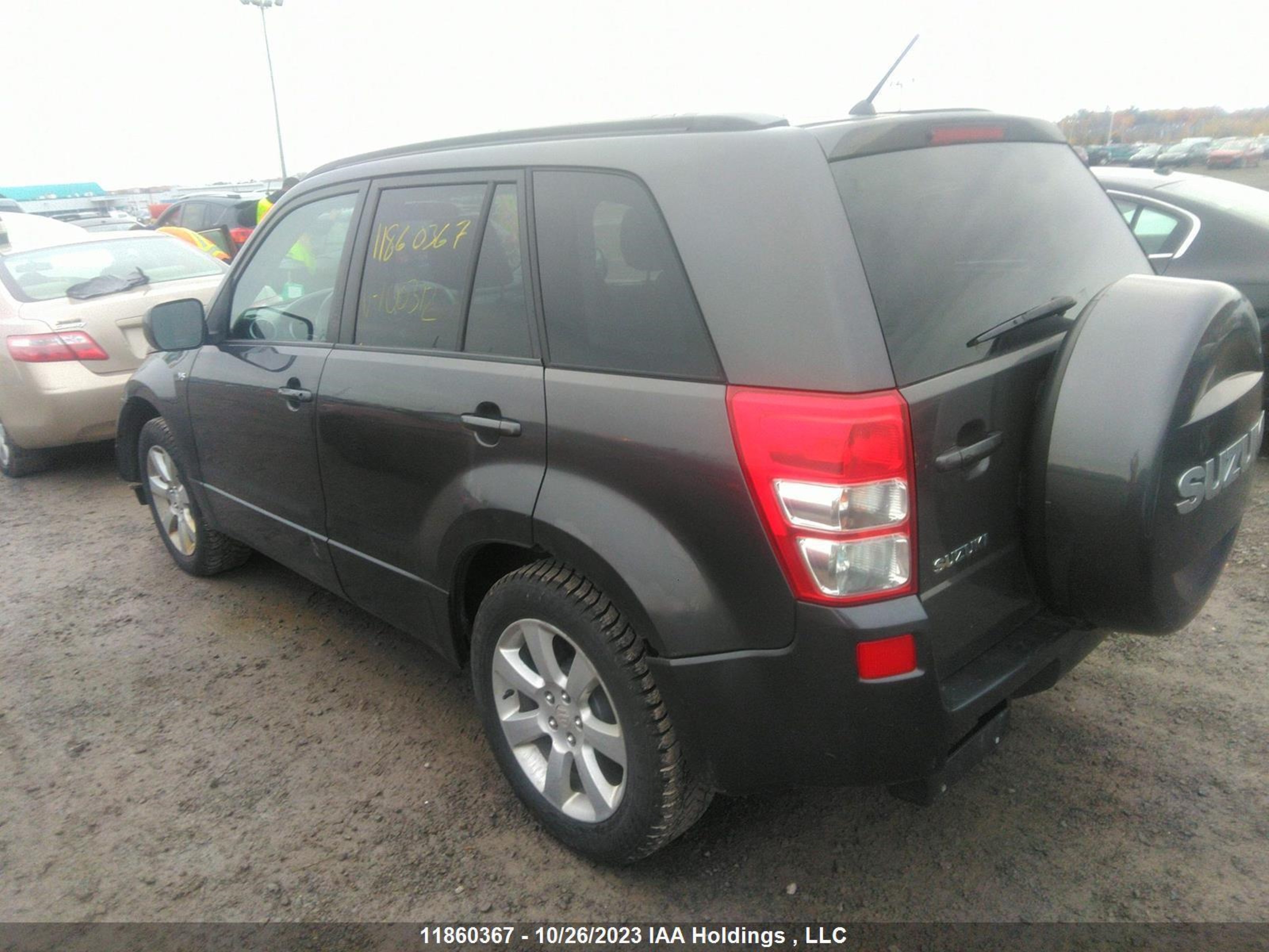 Photo 2 VIN: JS3TD1D98A4100312 - SUZUKI GRAND VITARA 