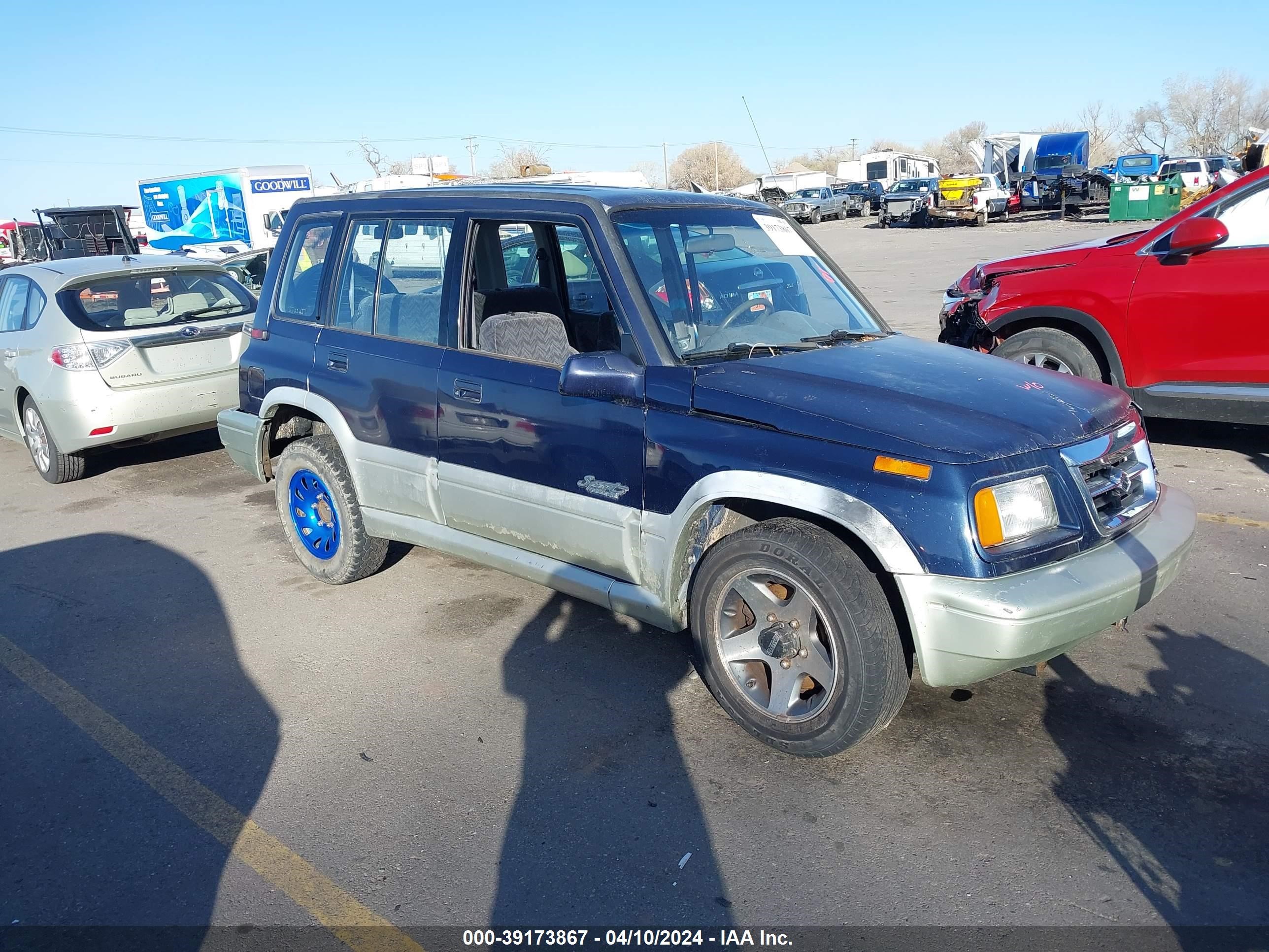 Photo 0 VIN: JS3TD21V8W4109560 - SUZUKI SIDEKICK 