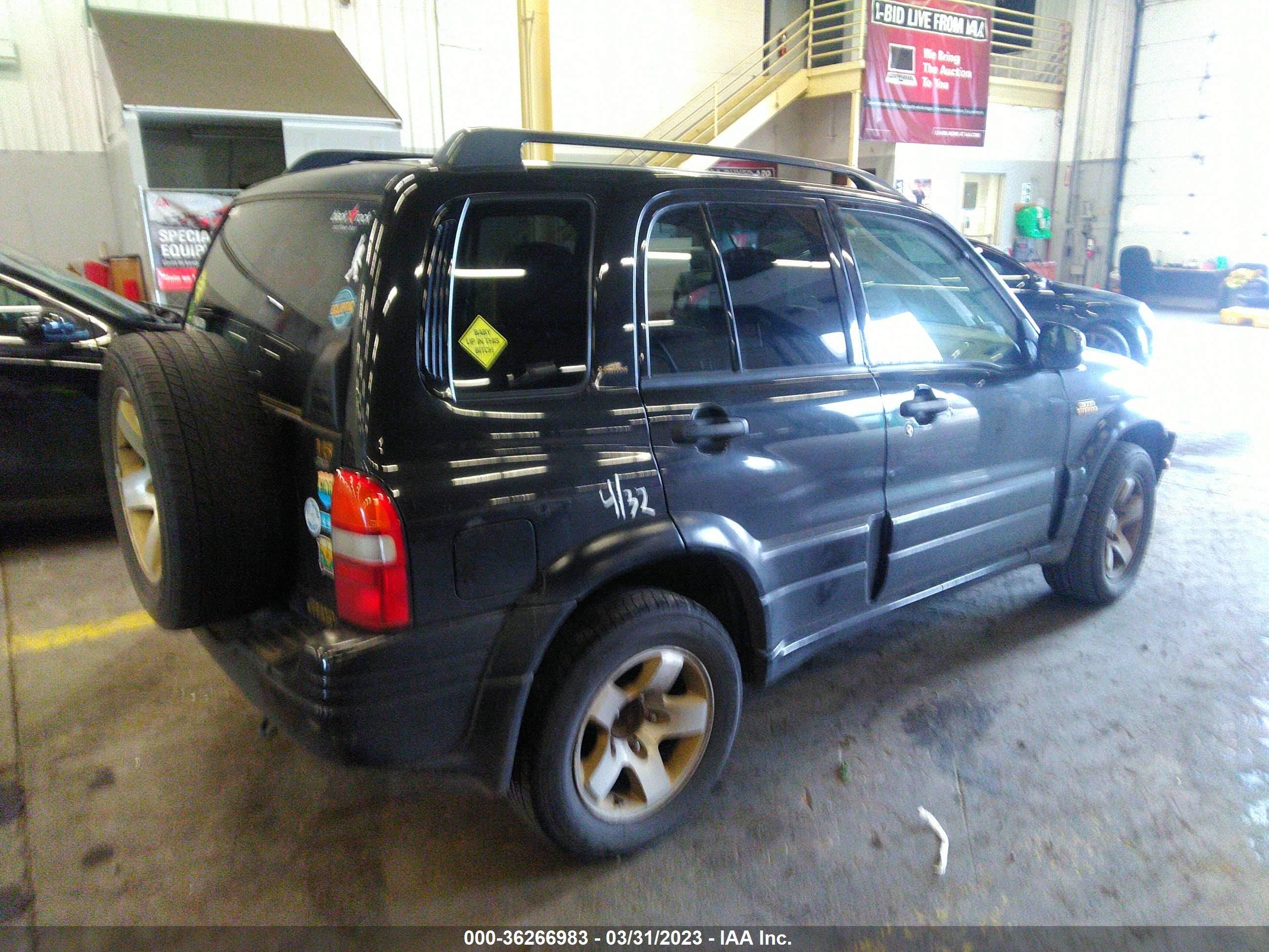 Photo 3 VIN: JS3TD62V2Y4106212 - SUZUKI GRAND VITARA 