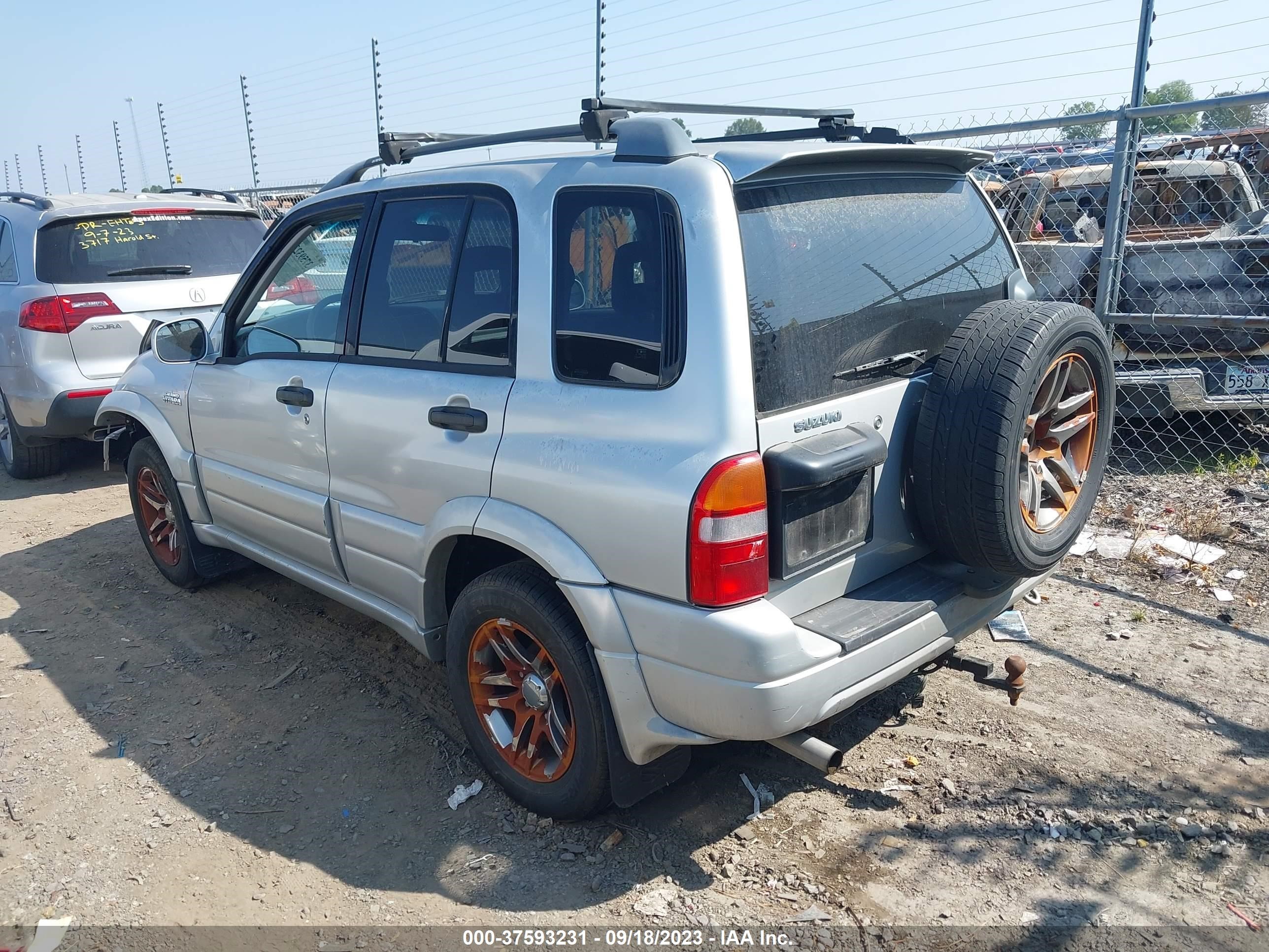 Photo 2 VIN: JS3TD62V814159938 - SUZUKI GRAND VITARA 