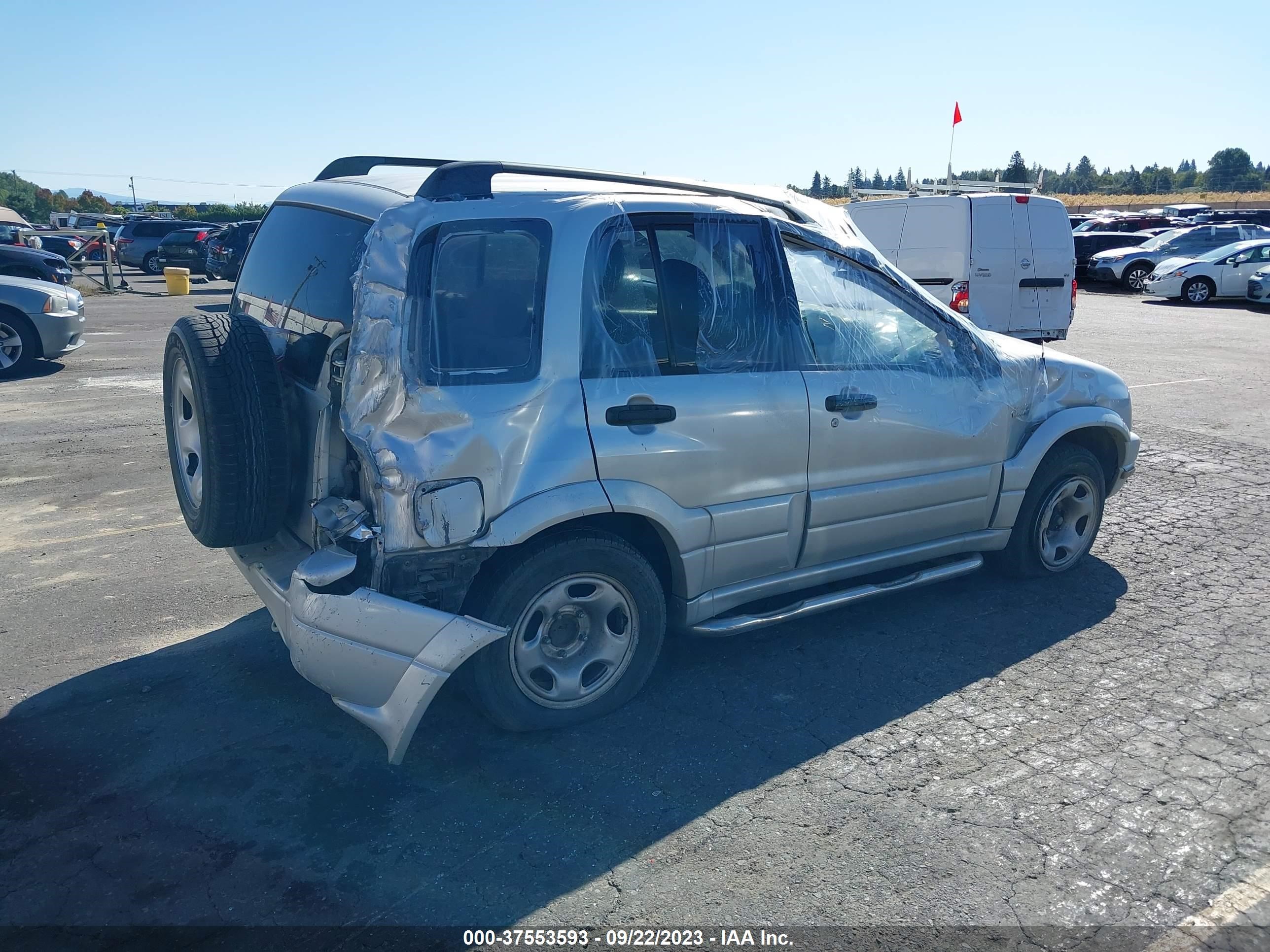 Photo 3 VIN: JS3TD62V934106264 - SUZUKI GRAND VITARA 